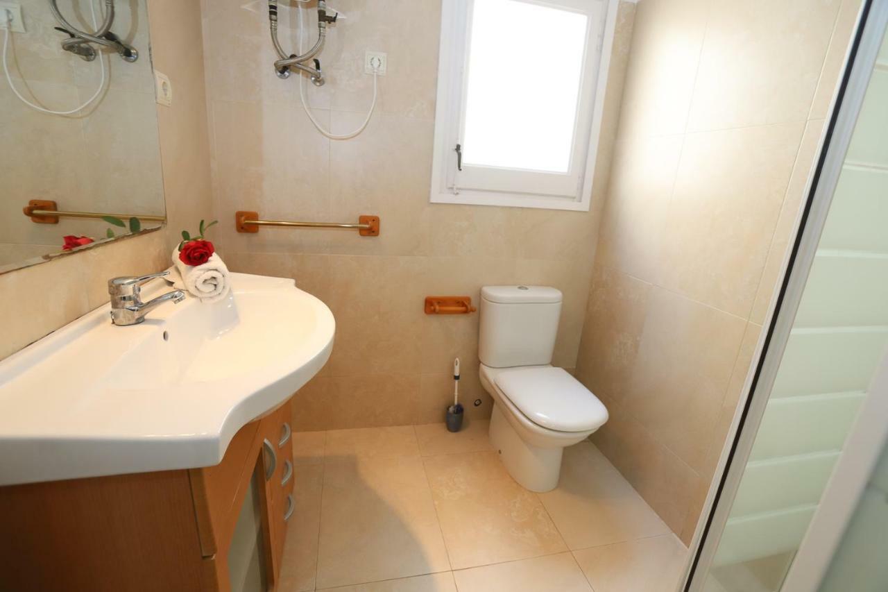Costa Daurada Apartaments - Costa Azul Luxe Salou Ngoại thất bức ảnh